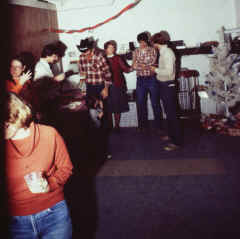 PICT0015.JPG (912773 bytes)