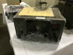 img_5724.jpg (1583170 bytes)