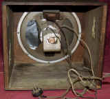 nat-spkr-early-03.jpg (54217 bytes)