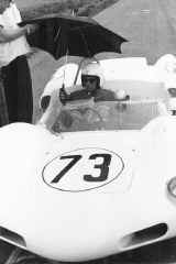 lt-6204-101.jpg (308224 bytes)